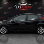 Оренда чорного Ford Fiesta 2019 вигляд спереду