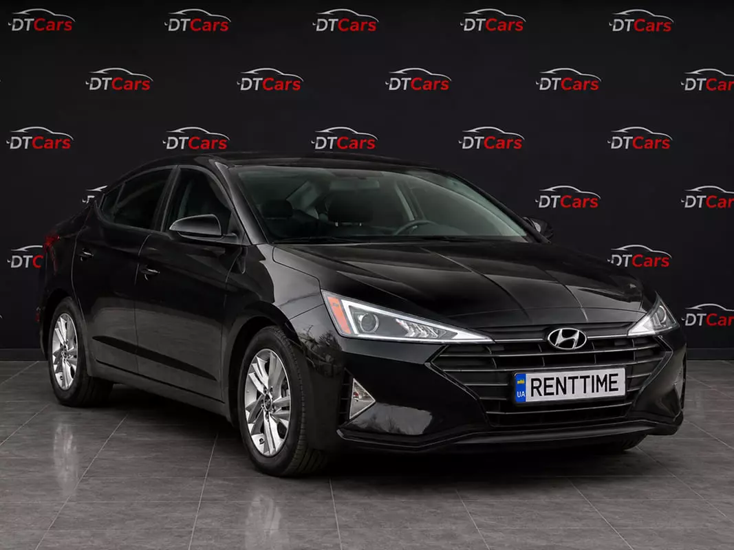Hyundai Elantra 2020 чорний для прокату в Києві