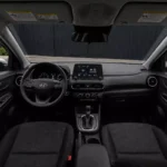 Hyundai Kona 2022 чорний вигляд ззаду