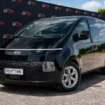 Hyundai Staria 2022 чорний для прокату в Києві