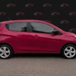 Оренда червоного Chevrolet Spark 2019 вигляд спереду