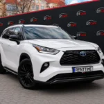 Toyota Highlander 2021 білий для прокату в Києві
