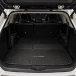 Toyota Highlander 2021 білий автомобіль для оренди