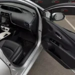 Toyota Prius 2017 сірий вигляд ззаду