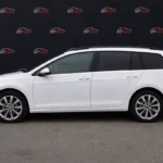 Volkswagen Golf 2019 білий вид збоку для оренди