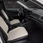 Салон Volkswagen Jetta 2020 для оренди