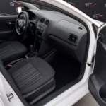 Салон Volkswagen Polo 2018 для оренди
